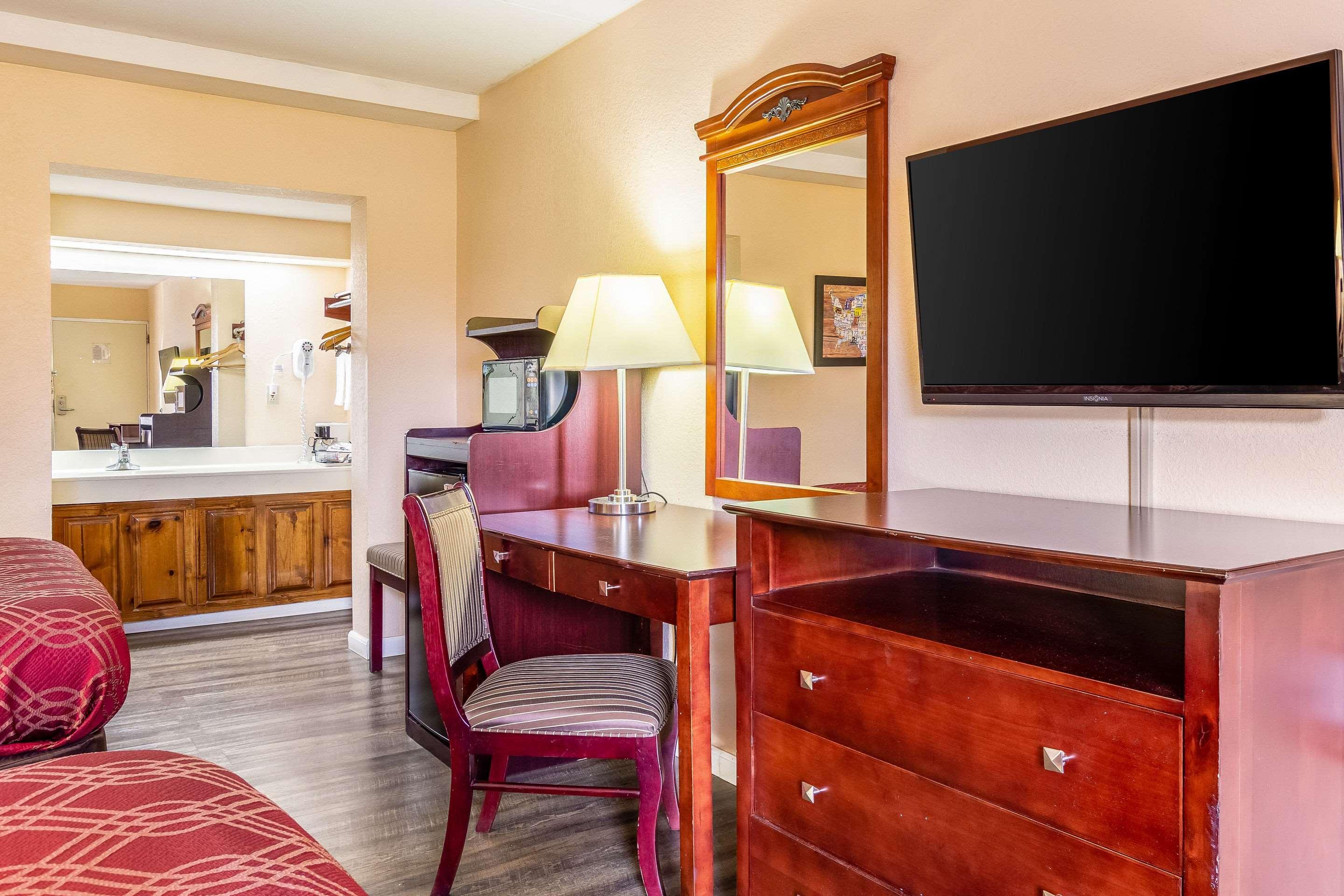 Econo Lodge Rocky Top Eksteriør bilde