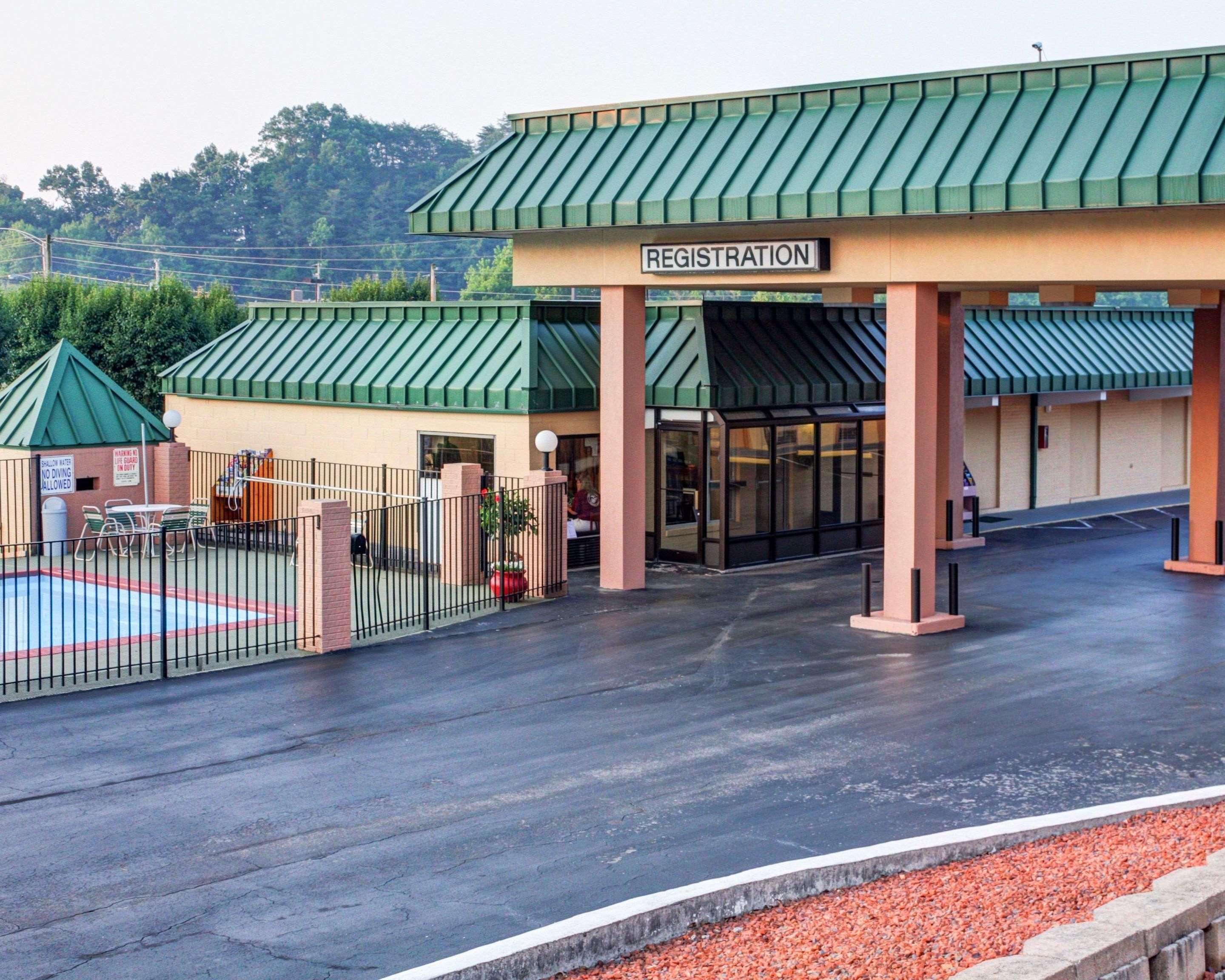Econo Lodge Rocky Top Eksteriør bilde